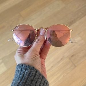 Ray Ban Rose Gold Circular Glasses
